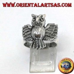 Silver ring with whole owl with open wings