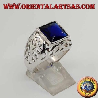 Bague en argent avec zircon carré saphir perforé sur les côtés