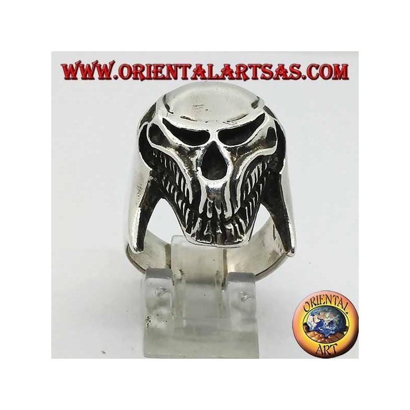 Anello in argento teschio alieno (predator)