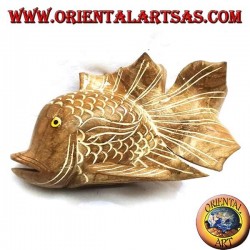 Escultura de pez corrugado pintada a mano en madera de teca (natural, mediana)