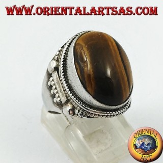 Silberring mit ovalem Cabochon-Tigerauge und indischen Verzierungen