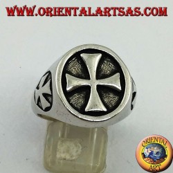 Smooth silver ring with Templar cross seal and cross on the sides
