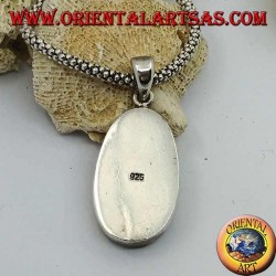 Colgante liso ovalado de plata con nácar manchado