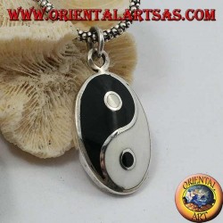 Pendentif en argent ovale lisse, yin yang tao avec nacre