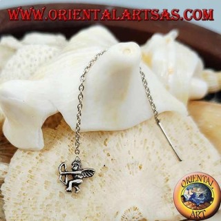 Pendientes de cadena de plata con Cupido de 6 cm.
