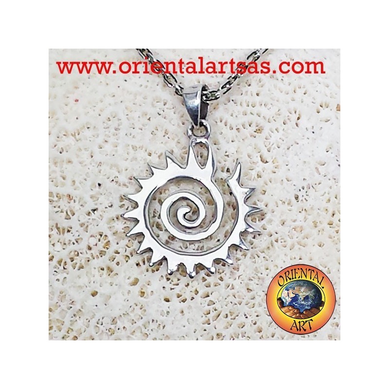 ciondolo Koru spirale dentata in argento 