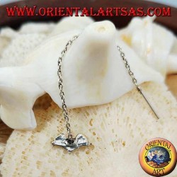 Pendientes de cadena de plata con murciélago de 6 cm.