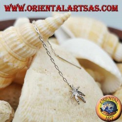 Pendientes de cadena de plata con hoja de marihuana de 6 cm.