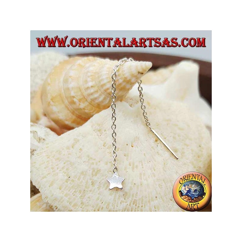 Boucles d'oreilles chaîne en argent avec étoile lisse de 6 cm