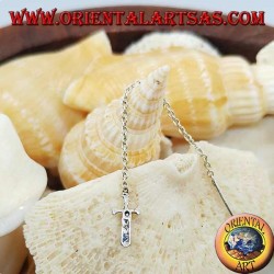 Boucles d'oreilles chaîne en argent avec une épée d'amour de 6 cm