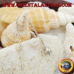 Pendientes de cadena de plata con una estrella redonda grande de 6 cm.