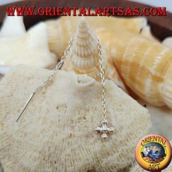 Boucles d'oreilles en argent avec chaîne croisée avec zircons rouges de 7 cm