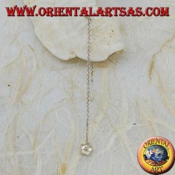 Silberne Ohrringe mit abgerundeter Sternkette mit 9 cm hellblauen Strasssteinen