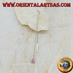 Pendientes de plata con una cadena de estrella redondeada con diamantes de imitación rosa de 9 cm.