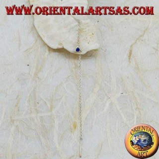 Orecchini in argento a catenina triangolo con strass blu da 9 cm