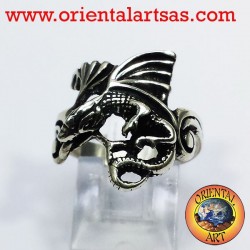 Anillo del dragón con las alas de plata (Basilisk)