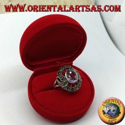Anillo de plata en forma de snitch con amatista ovalada natural y marcasita