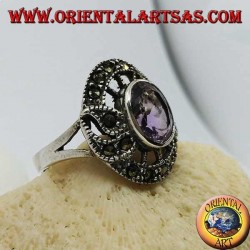 Anillo de plata en forma de snitch con amatista ovalada natural y marcasita