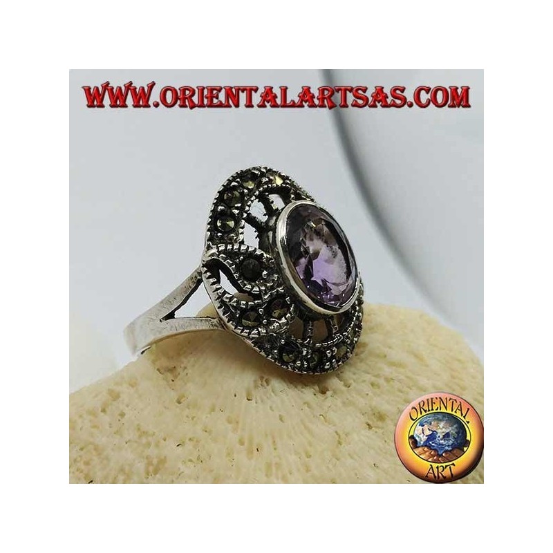 Silberring in Form eines Schnatzes mit natürlichem ovalem Amethyst und Markasit