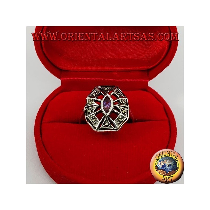 Achteckiger Silberring mit natürlichem ovalem Amethyst, umgeben von Markasit