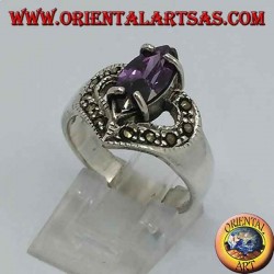 Silberner Herzring mit natürlichem Shuttle-Amethyst und Markasit