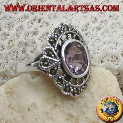 Anillo de plata con burbuja de diálogo con amatista ovalada natural y marcasita