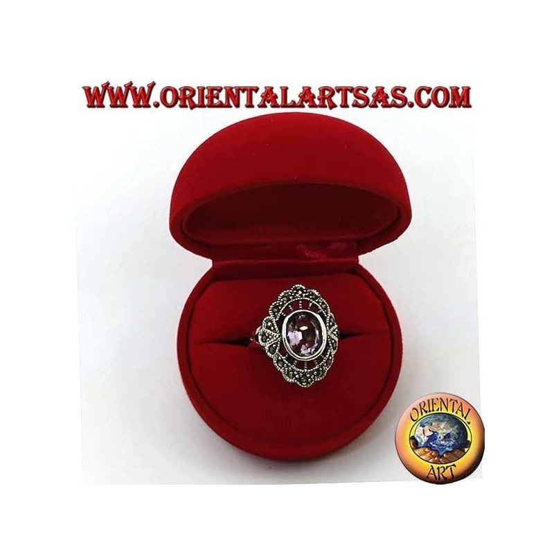 Bague en argent avec bulle de dialogue avec améthyste ovale naturelle et marcassite