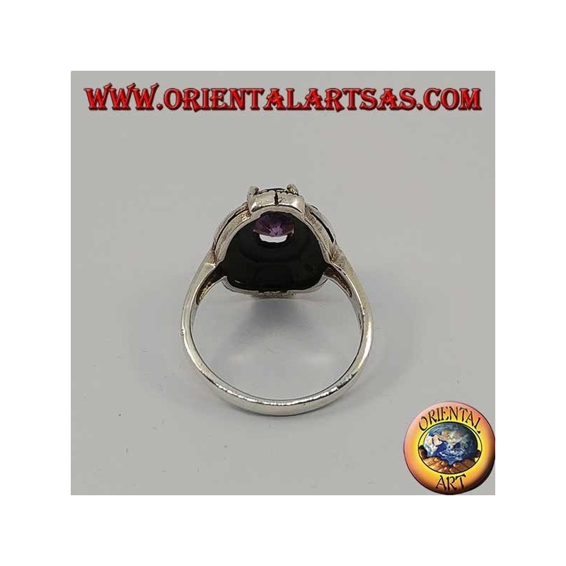 Anello in argento ellittico con ametista naturale ovale incastonata e marcassite