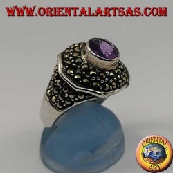 Achteckiger Silberring mit rundem natürlichem Amethyst, besetzt mit Markasit