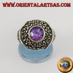 Achteckiger Silberring mit rundem natürlichem Amethyst, besetzt mit Markasit