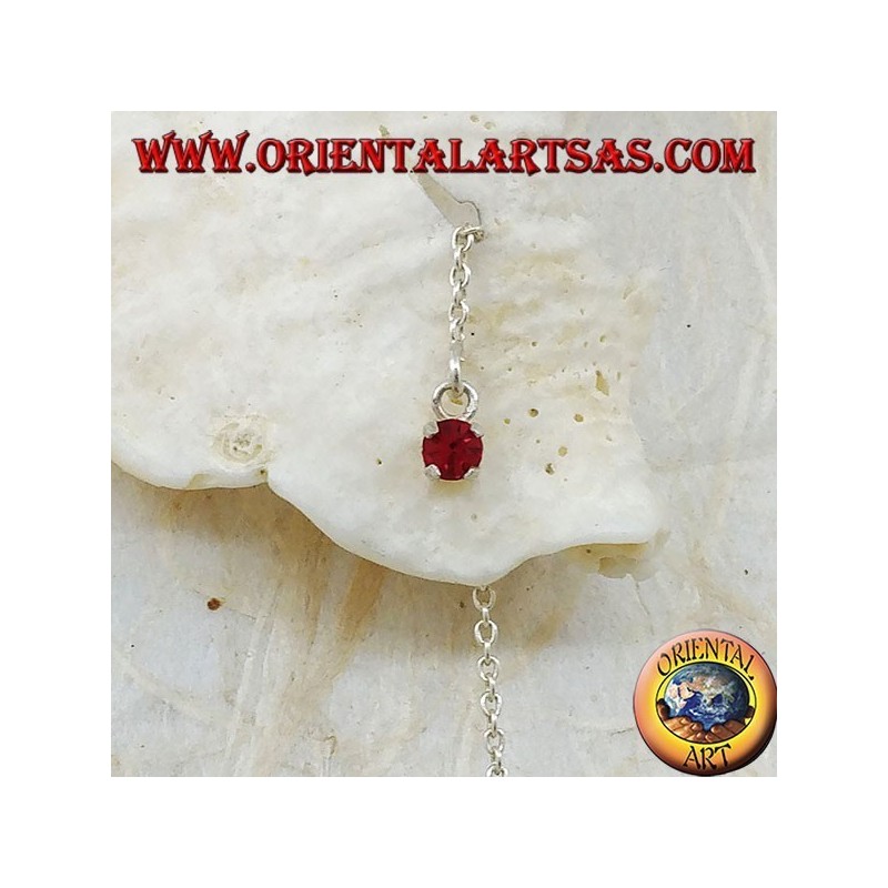 Pendientes de cadena de plata con circonita roja de 15 cm.