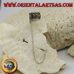 Boucle d'oreille en argent avec chaîne, lunes et étoiles en haut-relief