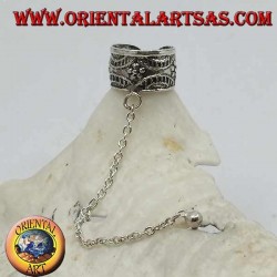 Boucle d'oreille en argent avec chaîne, feston avec fleurs en haut-relief