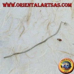 Boucles d'oreilles papillon en argent avec une chaîne plate de 10 cm d'épaisseur