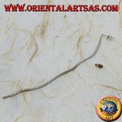 Boucles d'oreilles papillon en argent avec une chaîne plate de 10 cm d'épaisseur