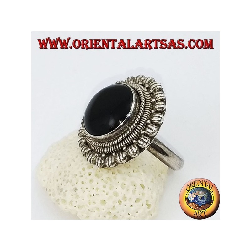 Grande bague marguerite en argent avec cabochon rond onyx