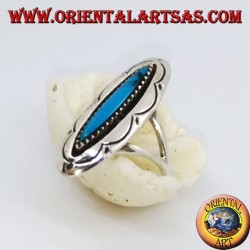 Anillo alargado ovalado de plata con turquesa lanzadera y decoraciones grabadas