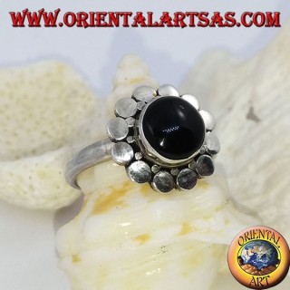 Bague marguerite en argent avec cabochon rond onyx