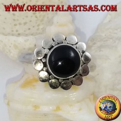 Silver daisy plate ring with cabochon round onyx