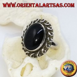 Silver flower ring with oval cabochon onyx and rolled line