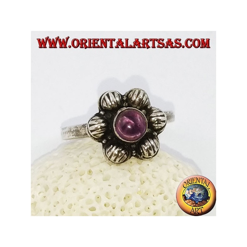 6-petal silver flower ring with a cabochon round amethyst