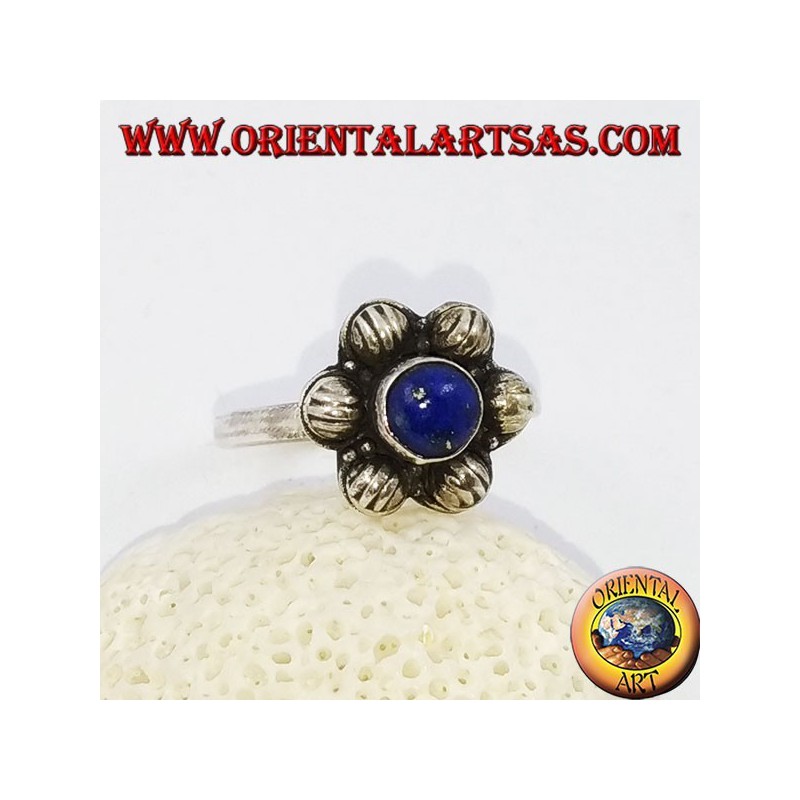 Silver 6-petal flower ring with round cabochon lapis lazuli