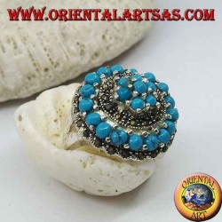 Anillo de plata de mosaico concéntrico tachonado con bolas de turquesa y marcasita.