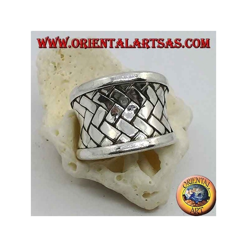 Concave wide band silver ring with braided lattice decoration, Karen