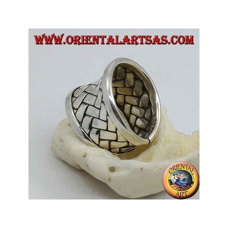 Bague en argent à large bande concave avec décoration en treillis tressé, Karen