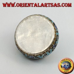 Caja de plata con pomo cincelado y esmaltado al fuego con elefantes y decoraciones florales (azul)