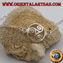 Weiches Silberarmband mit Kette mit Triskell im Kreis in der Mitte