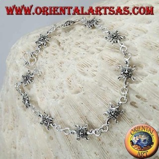 Weiches Silberarmband mit Sonne mit graviertem Gesicht