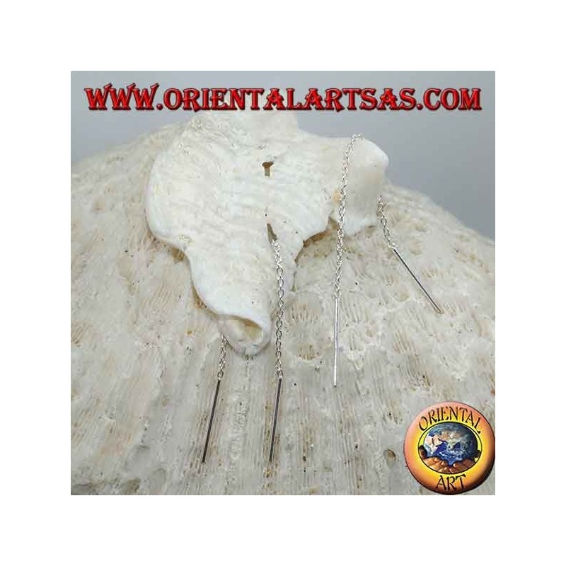 Silberne Kettenohrringe mit doppelter kurzer gerader Anhängerstange