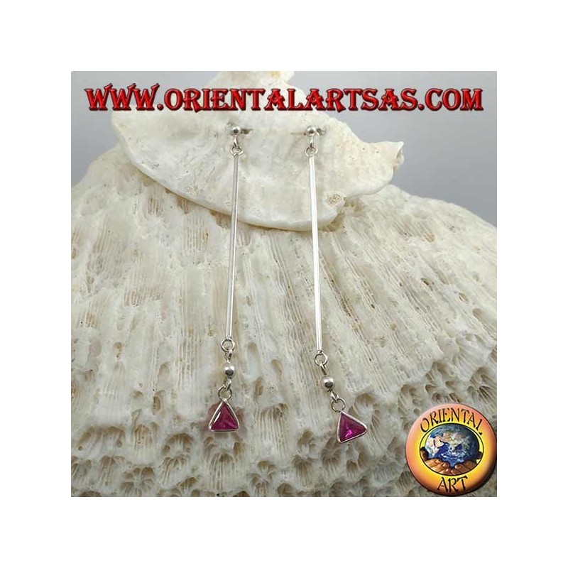 Orecchini in argento a farfalla con barretta e zircone a triangolo rosa pendente da 6 cm